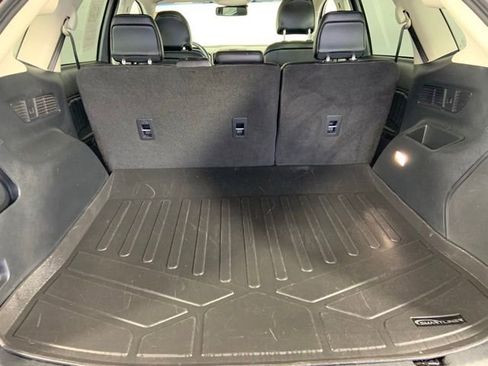 Used 2018 Ford Edge Sport w/ Equipment Group 401A AWD/4WD image 9