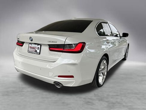 Used 2026 BMW 330i xDrive Sedan w/ Convenience Package AWD/4WD image 3