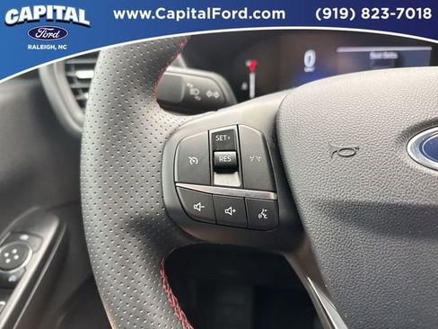 Used 2024 Ford Escape ST-Line image 21