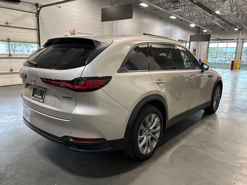 Certified 2026 MAZDA CX-90 3.3 Turbo w/ Preferred Package AWD/4WD image 4