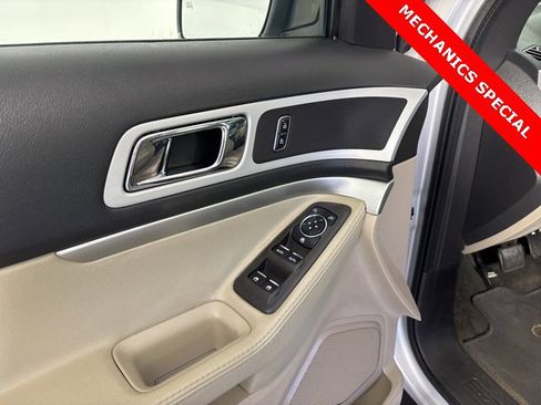 Used 2015 Ford Explorer XLT w/ Equipment Group 202B image 13