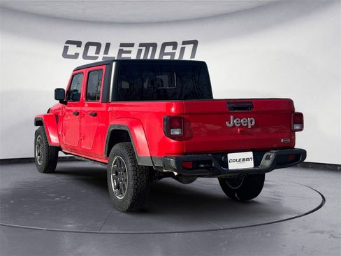 Used 2023 Jeep Gladiator Overland image 3