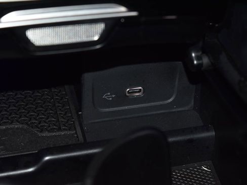 Certified 2024 Mercedes-Benz CLE 300 4MATIC Cabriolet image 14