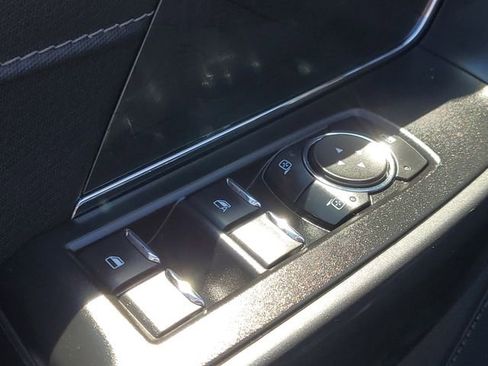 Certified 2023 Ford F150 XLT w/ Equipment Group 302A High image 24