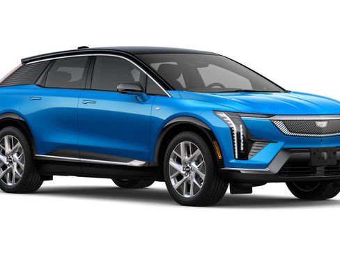 New 2026 Cadillac Optiq Luxury 1 image 30