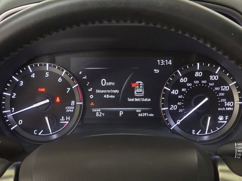 Used 2020 Toyota Highlander XLE AWD/4WD image 22