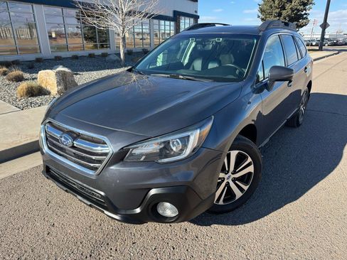 Used 2019 Subaru Outback 2.5i Limited image 1