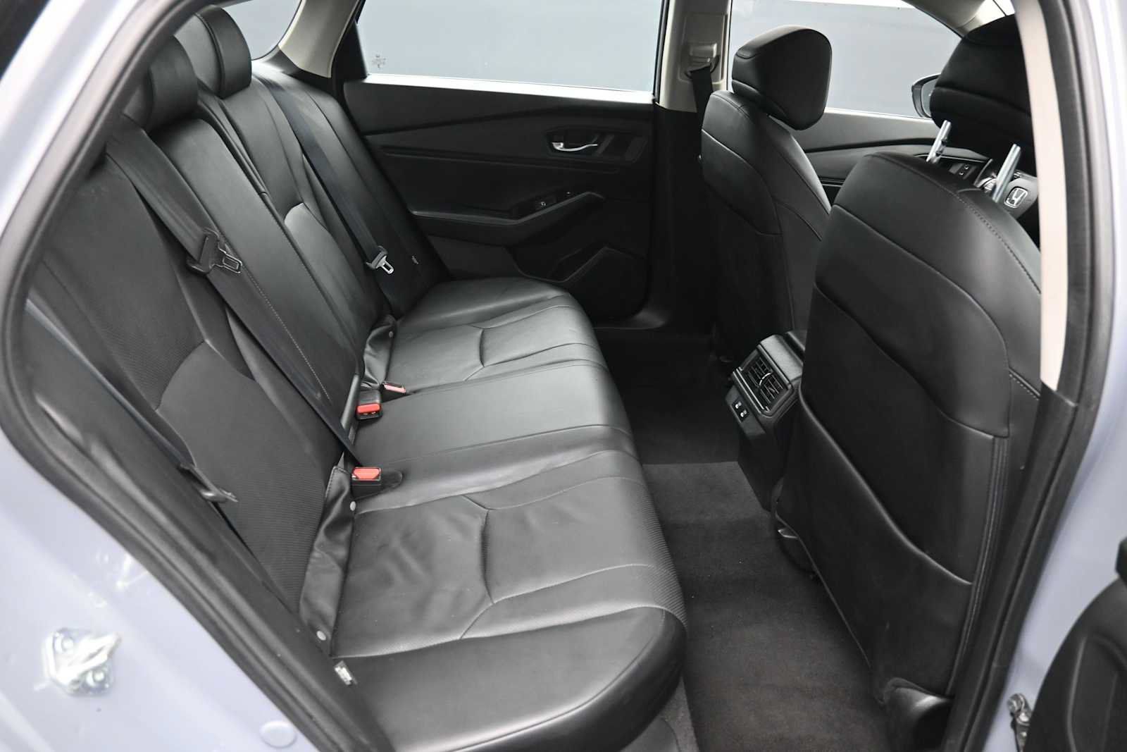 Used 2023 Honda Accord Touring image 31