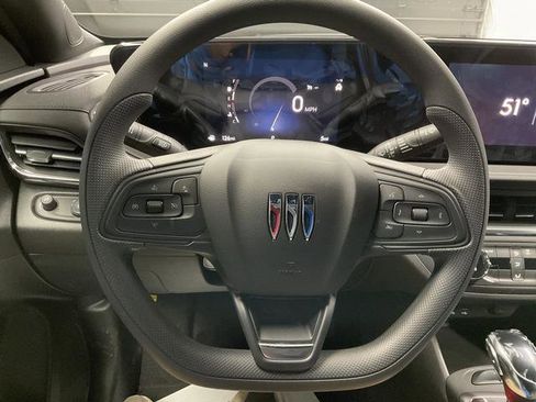 New 2026 Buick Envista Preferred image 12