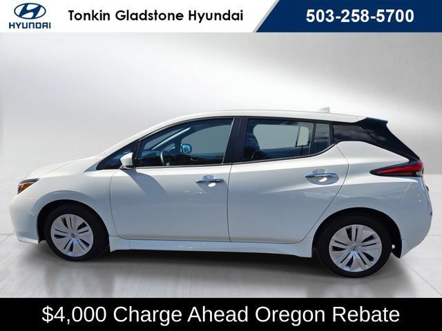 Used 2025 Nissan Leaf S FWD image 6
