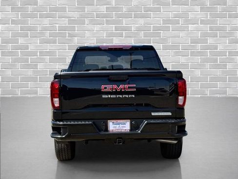 Used 2025 GMC Sierra 1500 Elevation AWD/4WD image 6