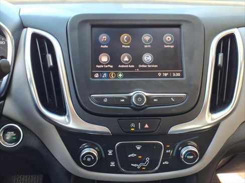 Used 2022 Chevrolet Equinox LS w/ LPO, Floor Liner Package AWD/4WD image 15