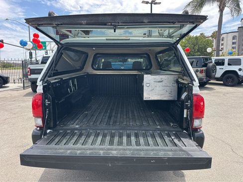 Used 2019 Toyota Tacoma SR RWD image 33