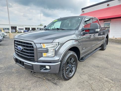 Used 2015 Ford F150 XLT w/ Equipment Group 302A Luxury AWD/4WD image 9