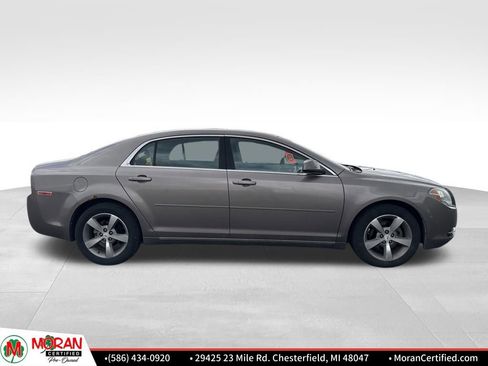 Used 2011 Chevrolet Malibu LT image 6