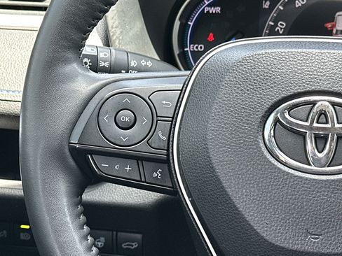 Used 2021 Toyota RAV4 XSE image 25