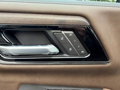 New 2026 GMC Yukon XL Denali Ultimate AWD/4WD image 27