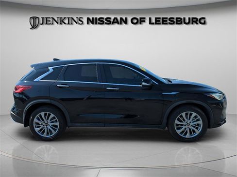 Used 2023 INFINITI QX50 Pure image 6