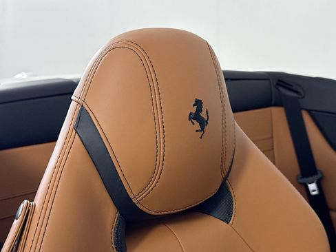 Certified 2017 Ferrari California T RWD image 25