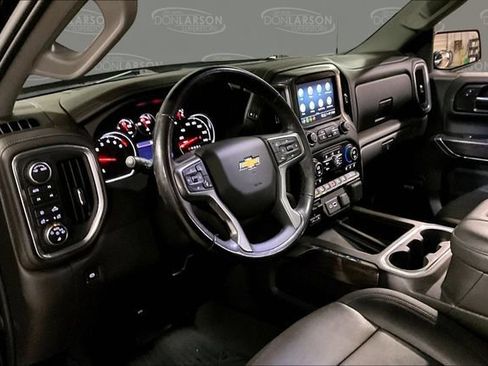 Used 2022 Chevrolet Silverado 1500 LTZ w/ LTZ Premium Package AWD/4WD image 19