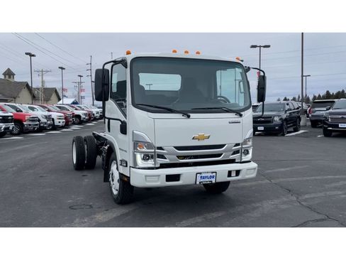 New 2024 Chevrolet Low Cab Forward RWD image 7