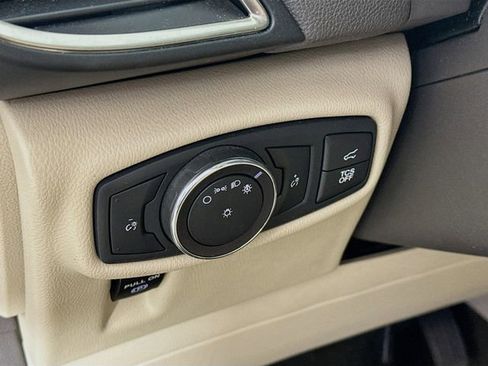 Used 2020 Lincoln Nautilus Standard w/ Equipment Group 101A image 12