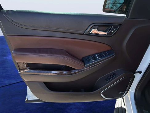 Used 2018 Chevrolet Tahoe Premier image 18
