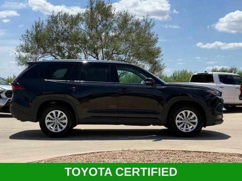 Certified 2025 Toyota Grand Highlander AWD image 5