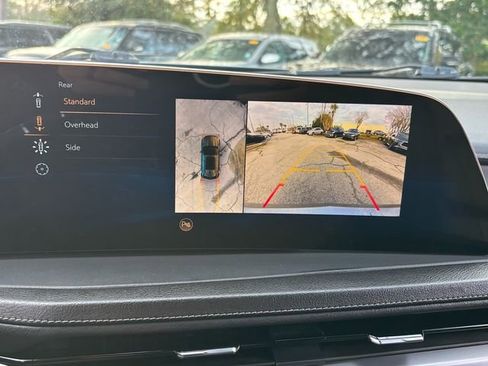 Used 2025 Cadillac XT4 Premium Luxury image 30