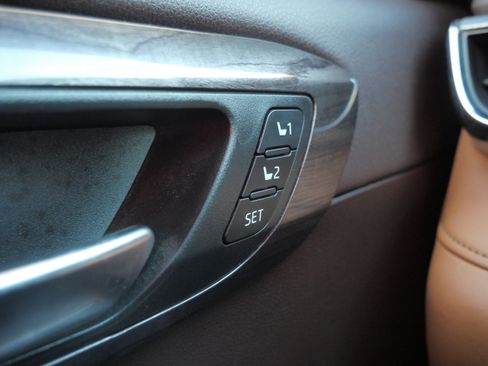 Certified 2021 Toyota Highlander Platinum image 34