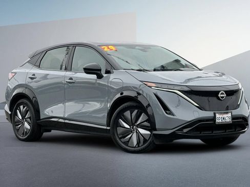 Certified 2024 Nissan Ariya AWD image 2