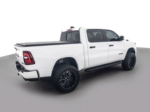 Used 2025 RAM 1500 Big Horn AWD/4WD image 5