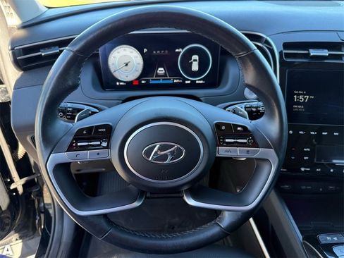 Used 2023 Hyundai Tucson Limited image 15