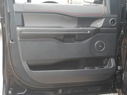 Certified 2021 Ford Expedition Limited AWD/4WD image 38