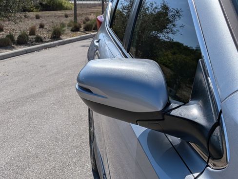 Used 2019 Honda CR-V EX-L image 12