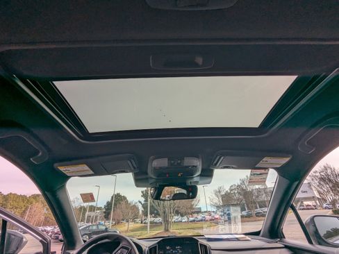 Used 2024 Subaru Crosstrek 2.5i Wilderness image 13