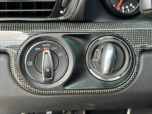 Certified 2019 Porsche 911 Turbo AWD/4WD image 27