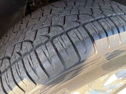 Used 2019 GMC Sierra 1500 SLT w/ SLT Premium Plus Package image 40