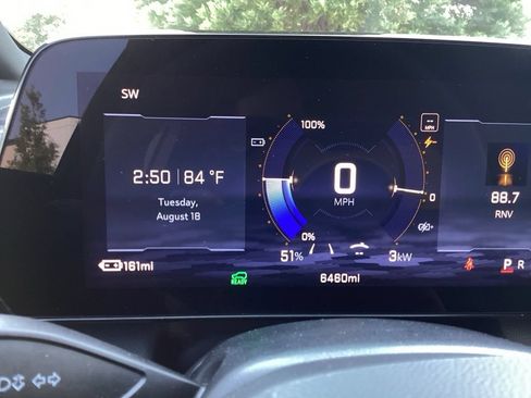 Used 2026 Chevrolet Equinox EV RS w/ Convenience Package II FWD image 12
