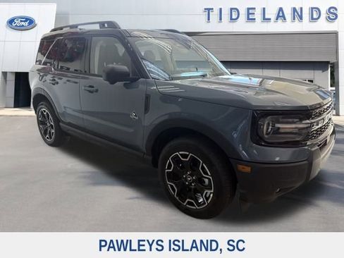 New 2025 Ford Bronco Sport Outer Banks w/ Outer Banks Tech Package+ AWD/4WD image 1
