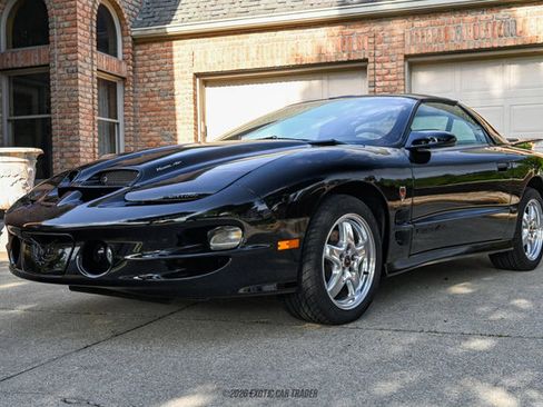 Used 2002 Pontiac Firebird Trans Am RWD image 14