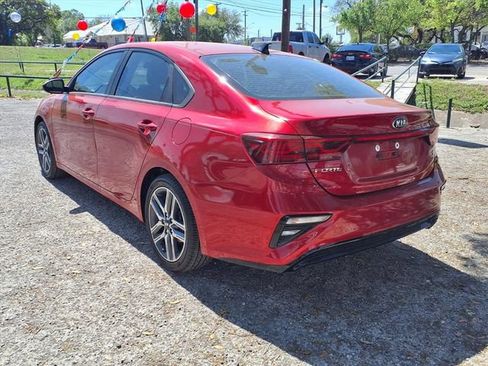 Used 2019 Kia Forte S w/ S Premium Package FWD image 5