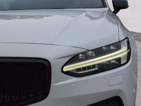 Used 2018 Volvo S90 T6 Momentum w/ Convenience Package AWD/4WD image 33