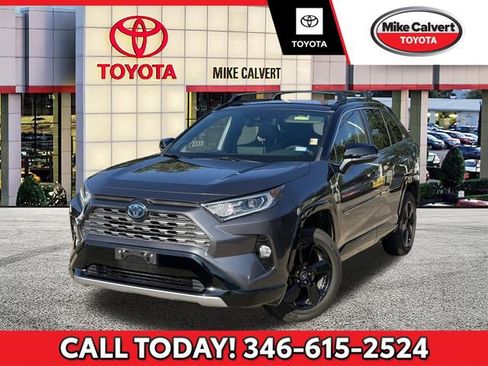 Used 2019 Toyota RAV4 XSE AWD/4WD image 1