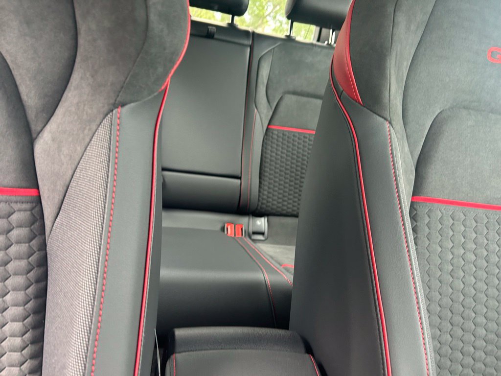 New 2026 Volkswagen GTI SE FWD image 36