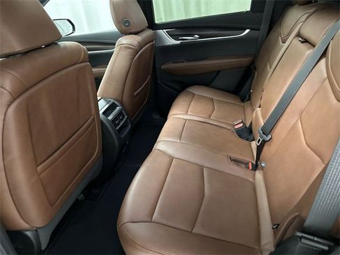 Certified 2023 Cadillac XT5 Premium Luxury image 16