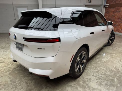 Used 2026 BMW iX xDrive45 image 6