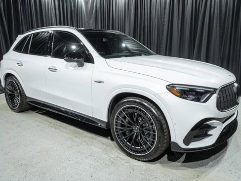 New 2026 Mercedes-Benz GLC 63 AMG S image 3