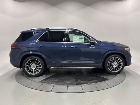 New 2026 Mercedes-Benz GLE 450 4MATIC image 9