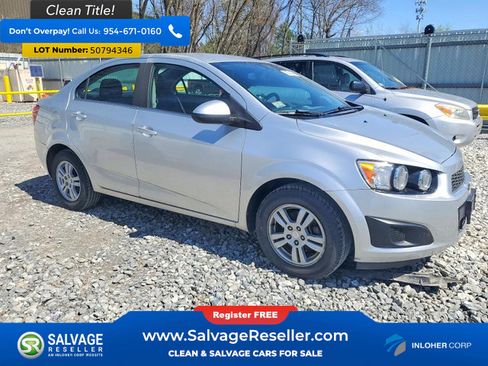 Used 2015 Chevrolet Sonic LT FWD image 5